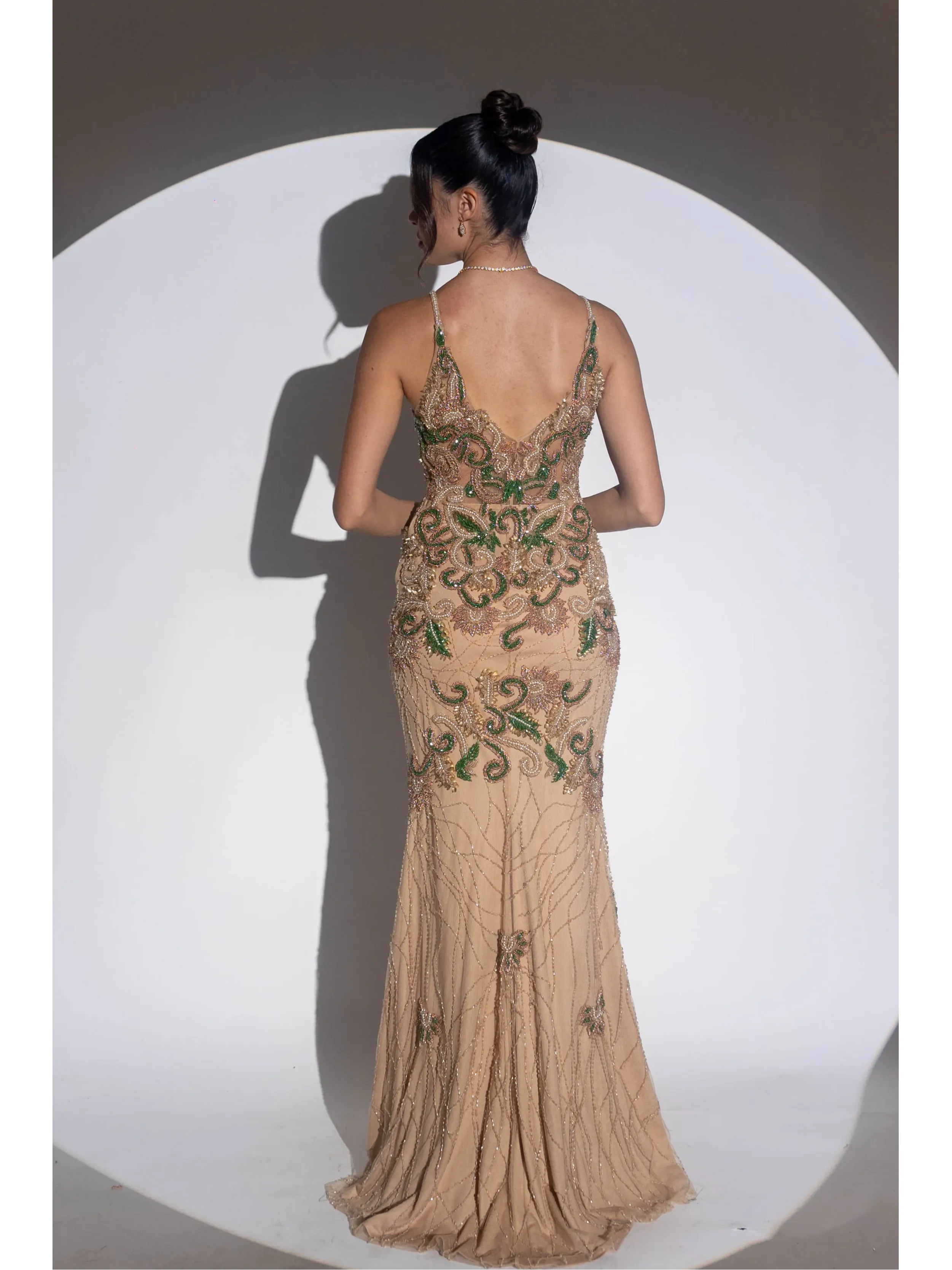 longo dourado com bordado em arabesco cores rosê e verde modelo sereia ASD726.1.webp